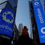 Сенатор США Синтия Ламмис попросила суд отклонить иск SEC к Coinbase